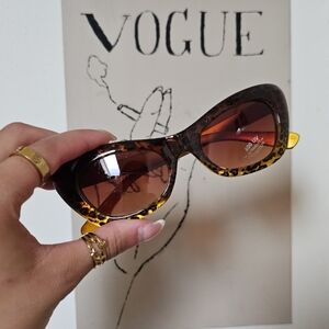 Y2k Tortoise Sunglasses
